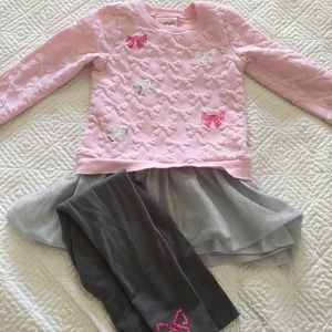 Flapdoodles 2 piece outfit